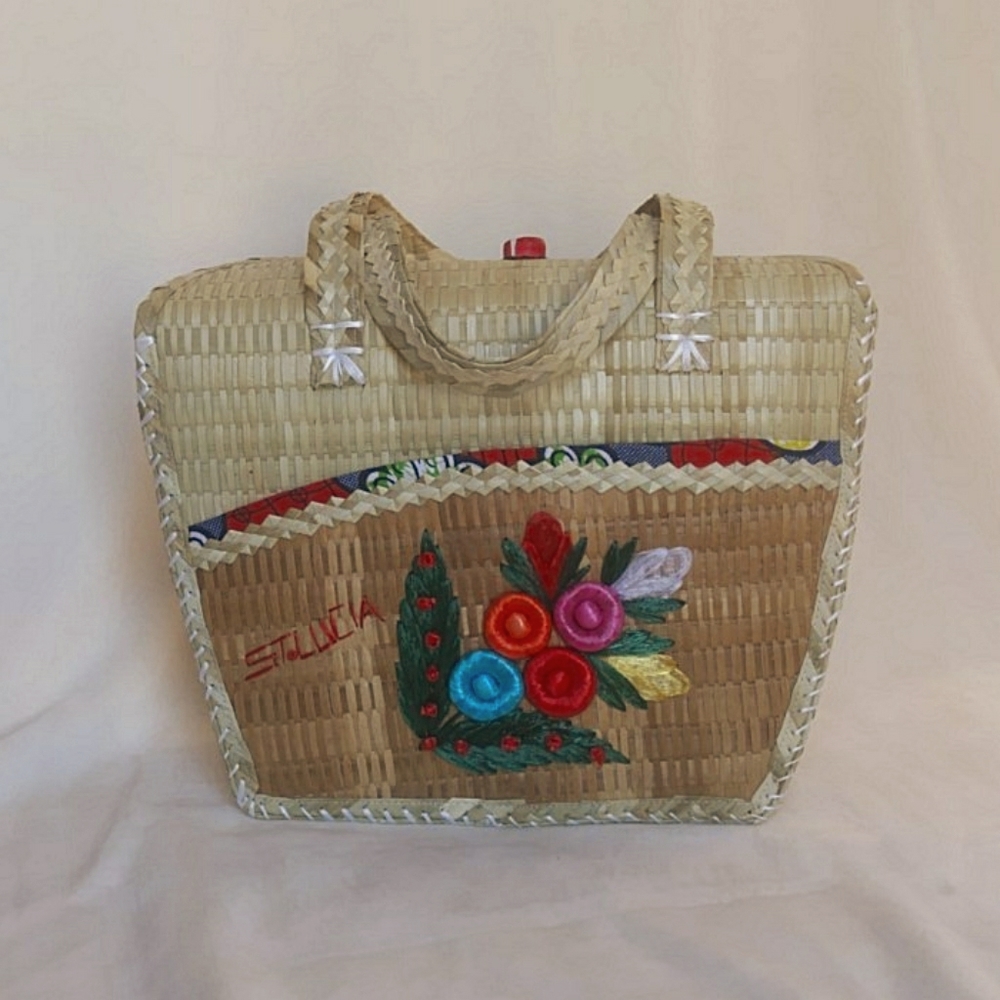 Vintage Woven Natural Fiber Handbag